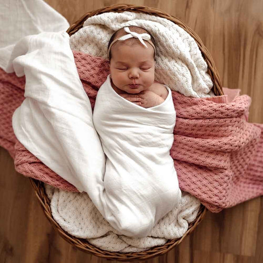 Snuggle Hunny Muslin Wrap- Milk