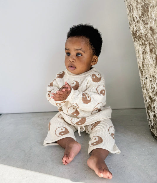 Oak the Label Yin Yang Jumper | Chocolate
