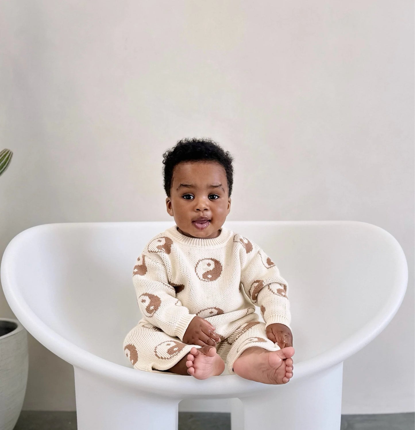 Oak the Label Yin Yang Jumper | Chocolate